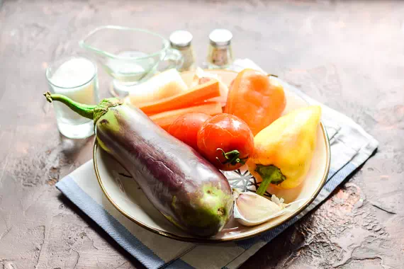 салат из баклажанов на зиму рецепт фото 1